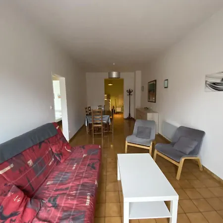 T3 Centre-ville La Roche-posay, Balcon, Wi-fi, Proximite Thermes Et Commerces - Fr-1-541-76 Apartment