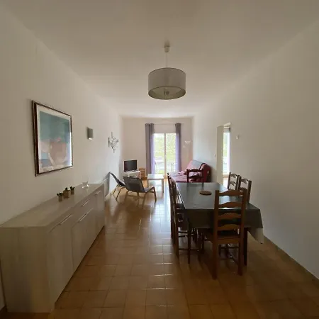 公寓 T3 Centre-ville La Roche-posay, Balcon, Wi-fi, Proximite Thermes Et Commerces - Fr-1-541-76